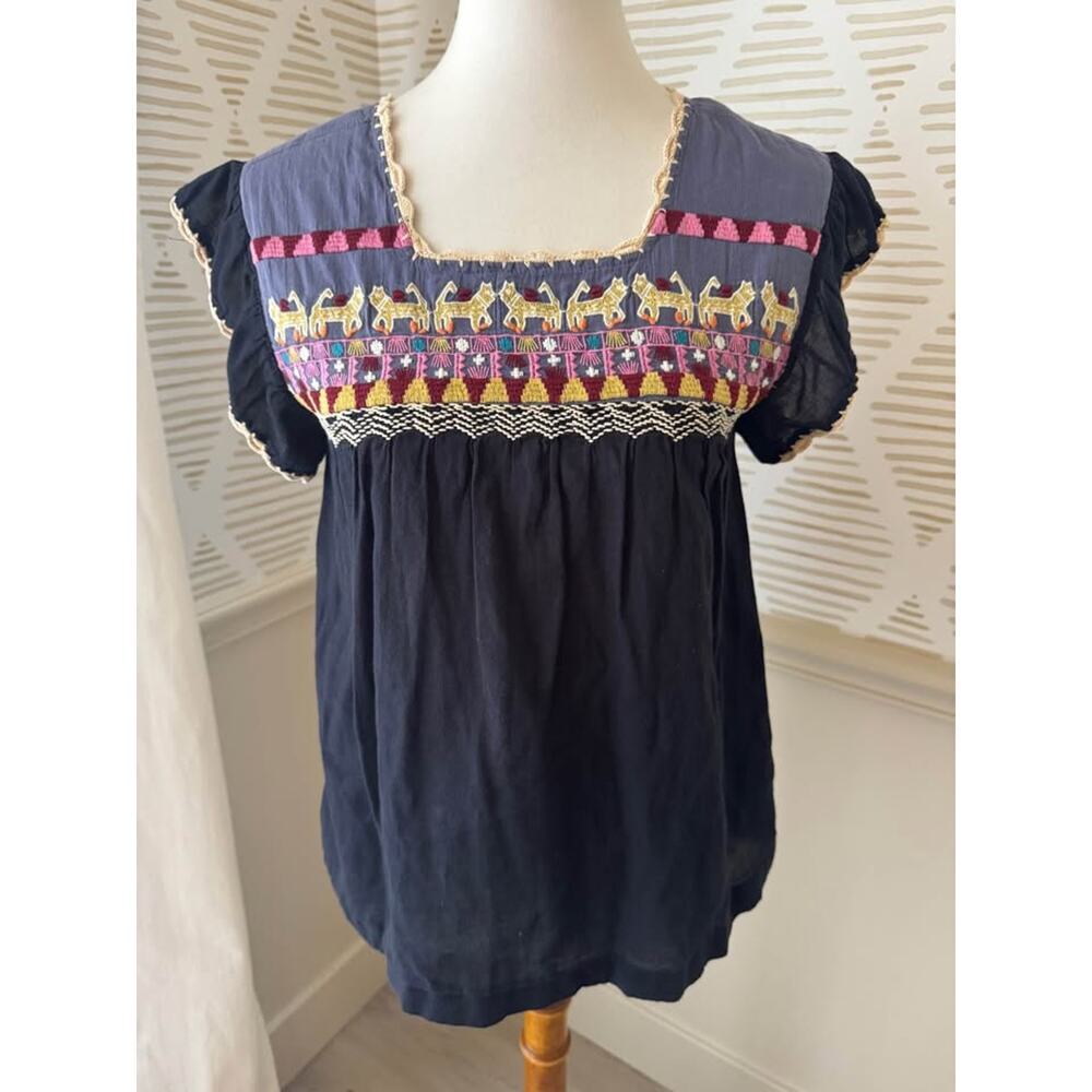 THML Small Black flutter-sleeve blouse with embroidered cat and geometric print